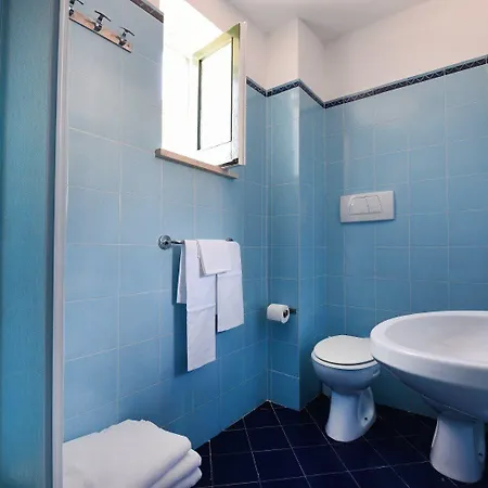 Hotel Baia Di Puolo