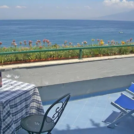 Baia Di Puolo Hotel Massa Lubrense