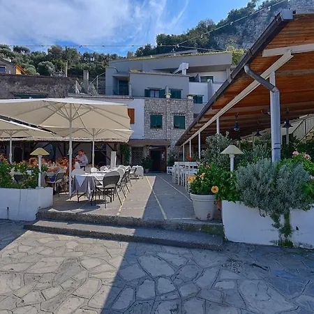 Hotel Baia Di Puolo 3*