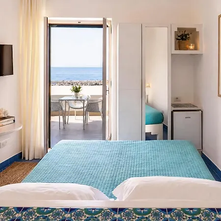 Baia Di Puolo 3*