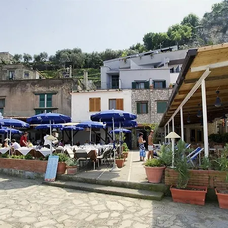 Baia Di Puolo Hotel 3*